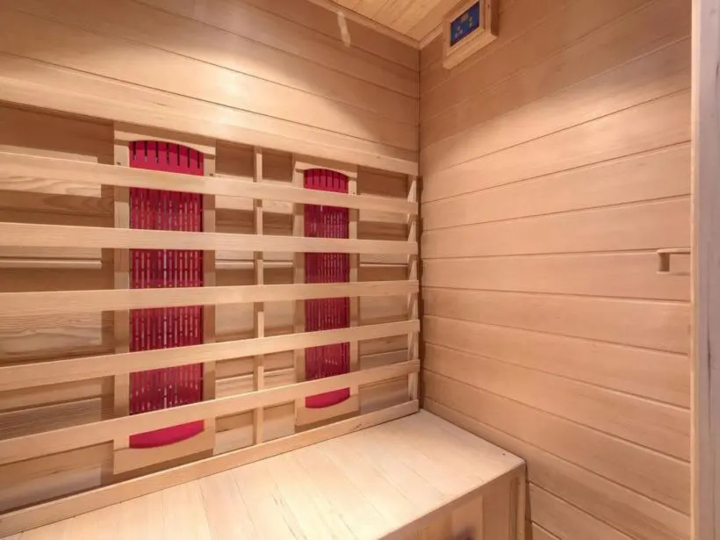 Villa Bobos place with Jacuzzi and Sauna 46D