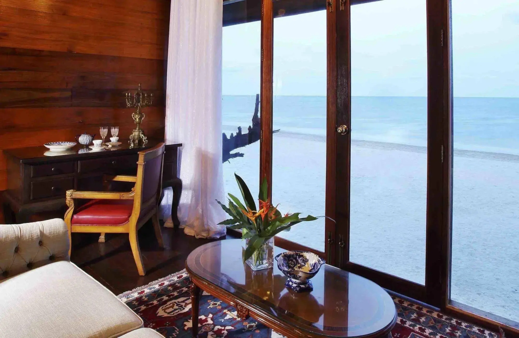 Villa Danialla Beach Resort