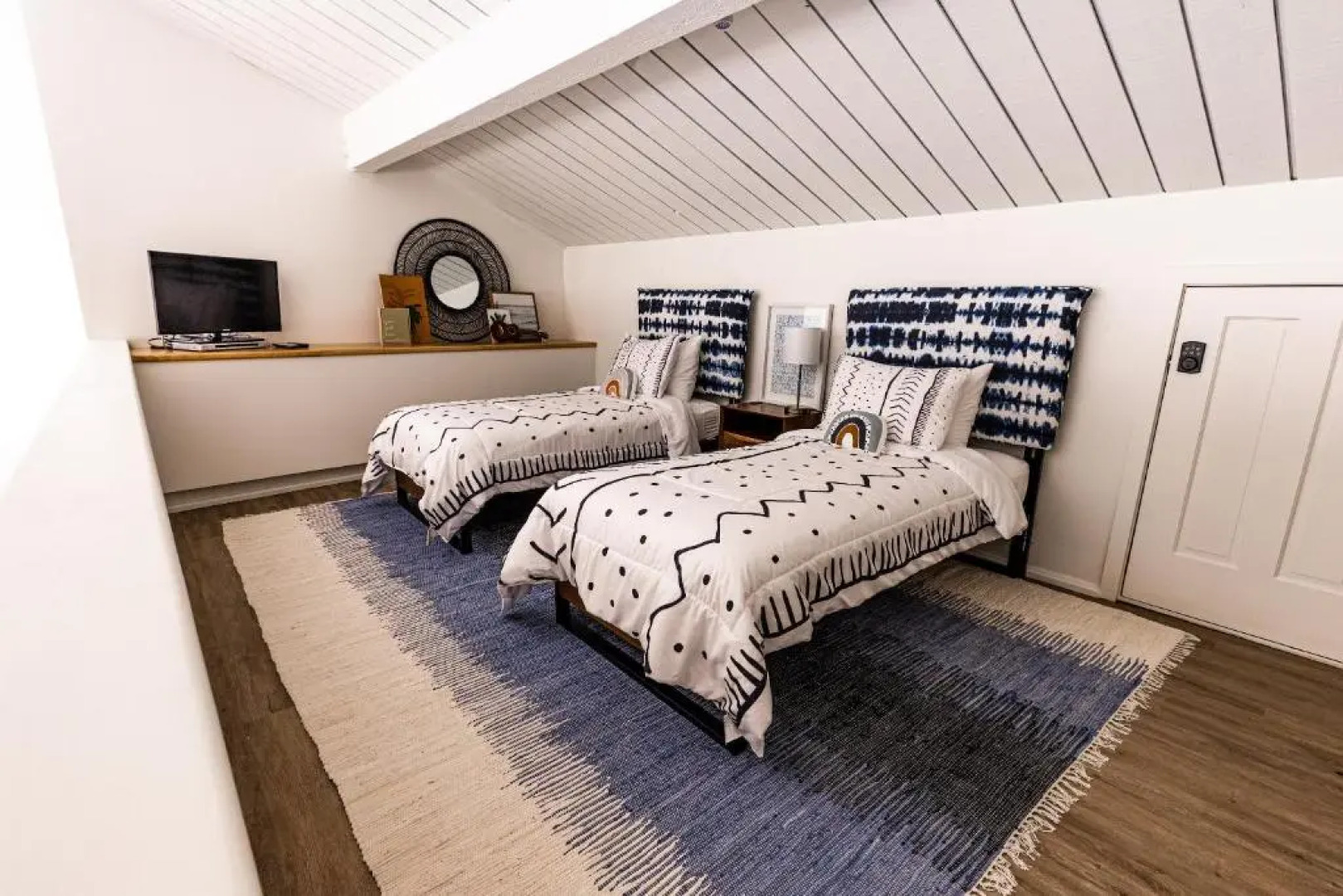 HBR Suite 9304, 5, 6