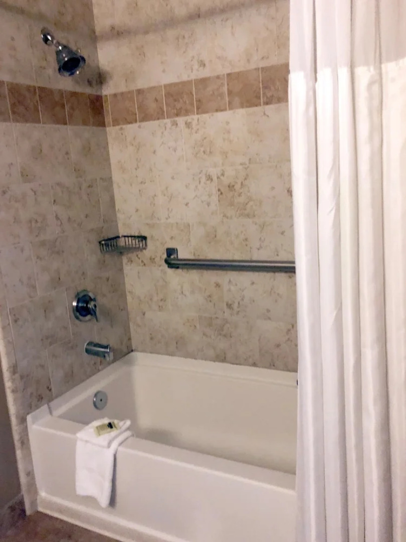 Hawthorn Suites By Wyndham Eagle Co