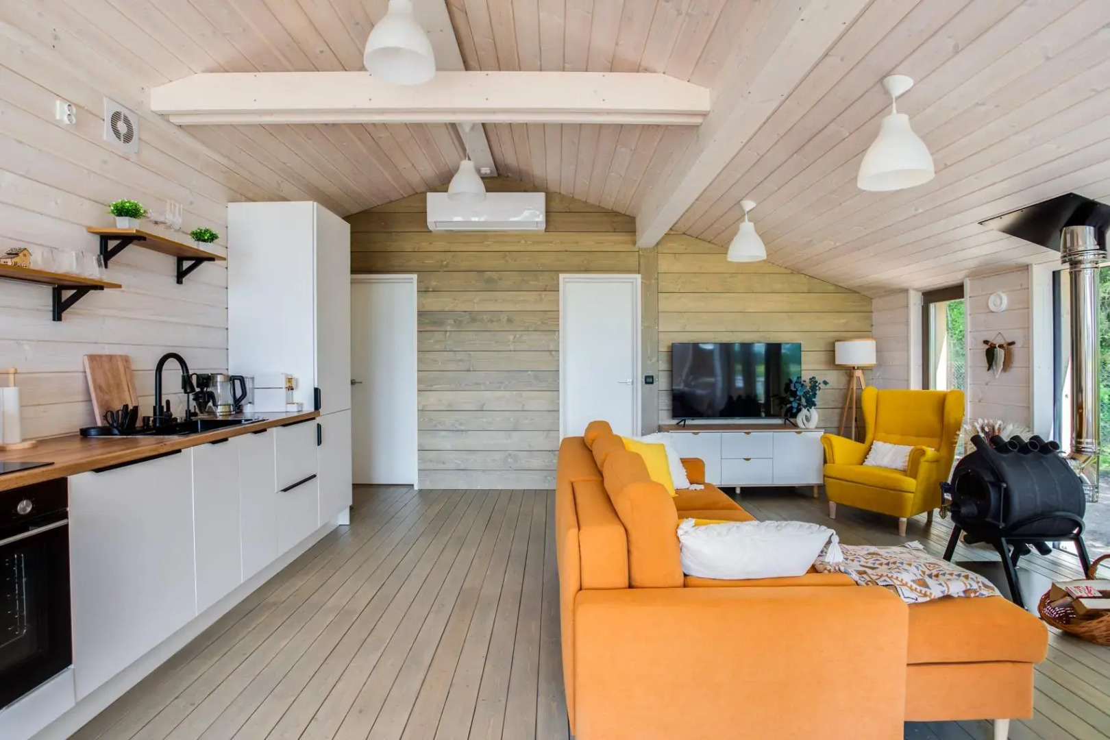 Дом Boho (Бохо) у воды