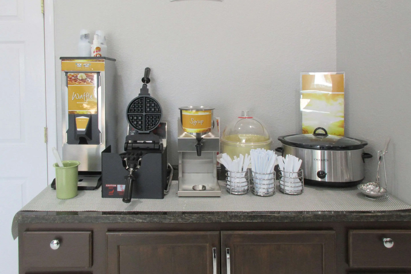 Quality Inn & Suites Cincinnati Uptown Norwood