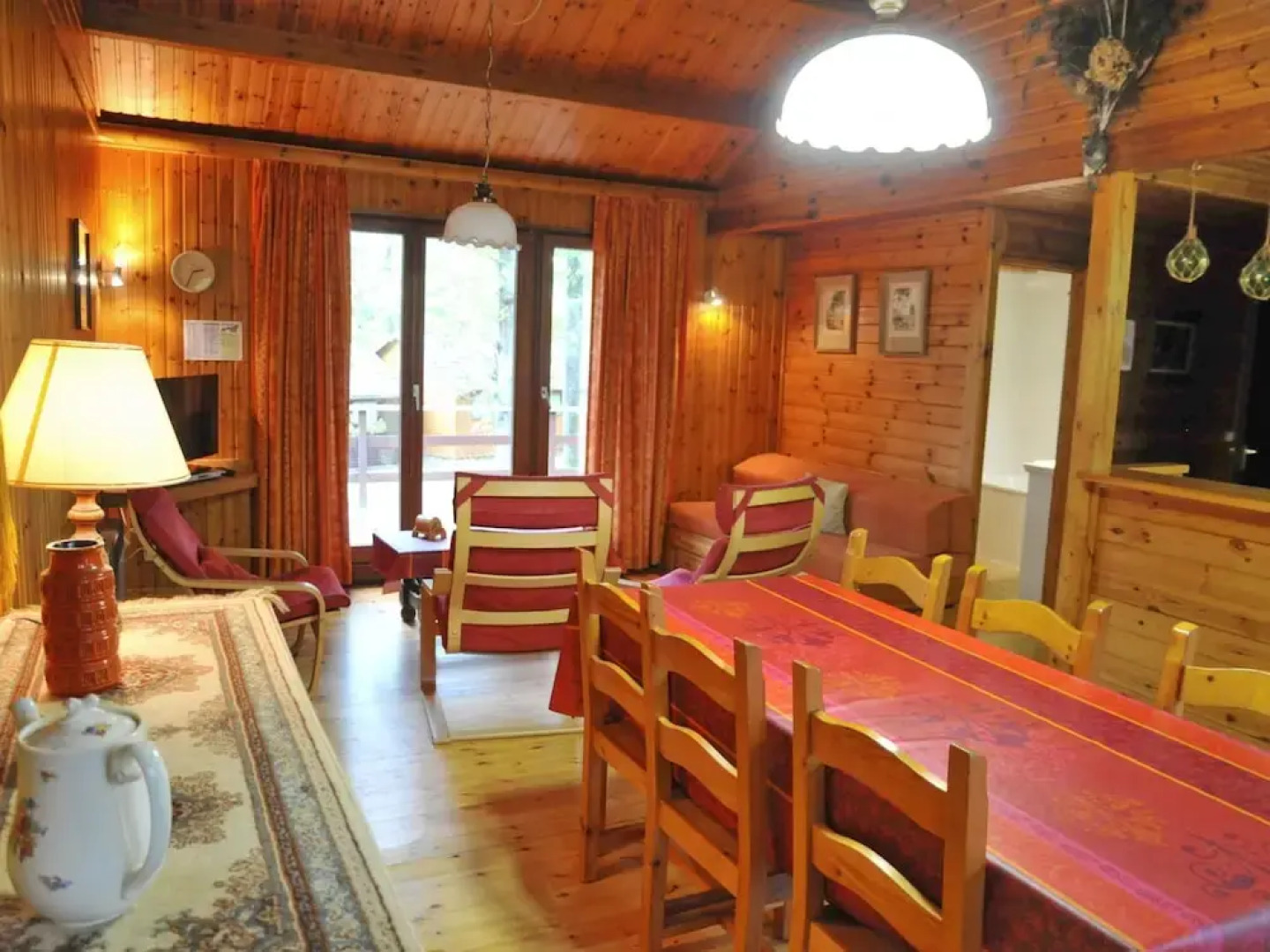Cozy, Wooden Chalet With Deck, Near Durbuy