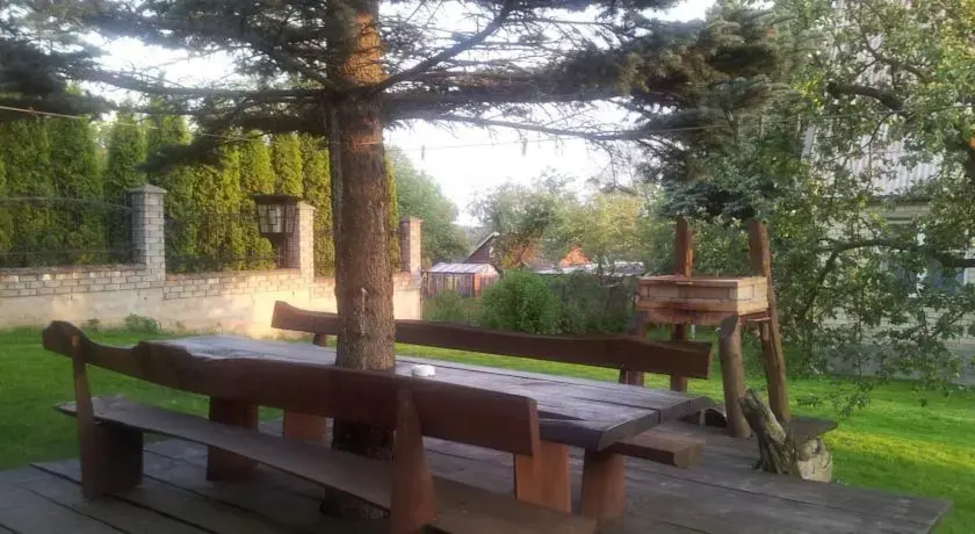 Prie Sidabrinės Eglės