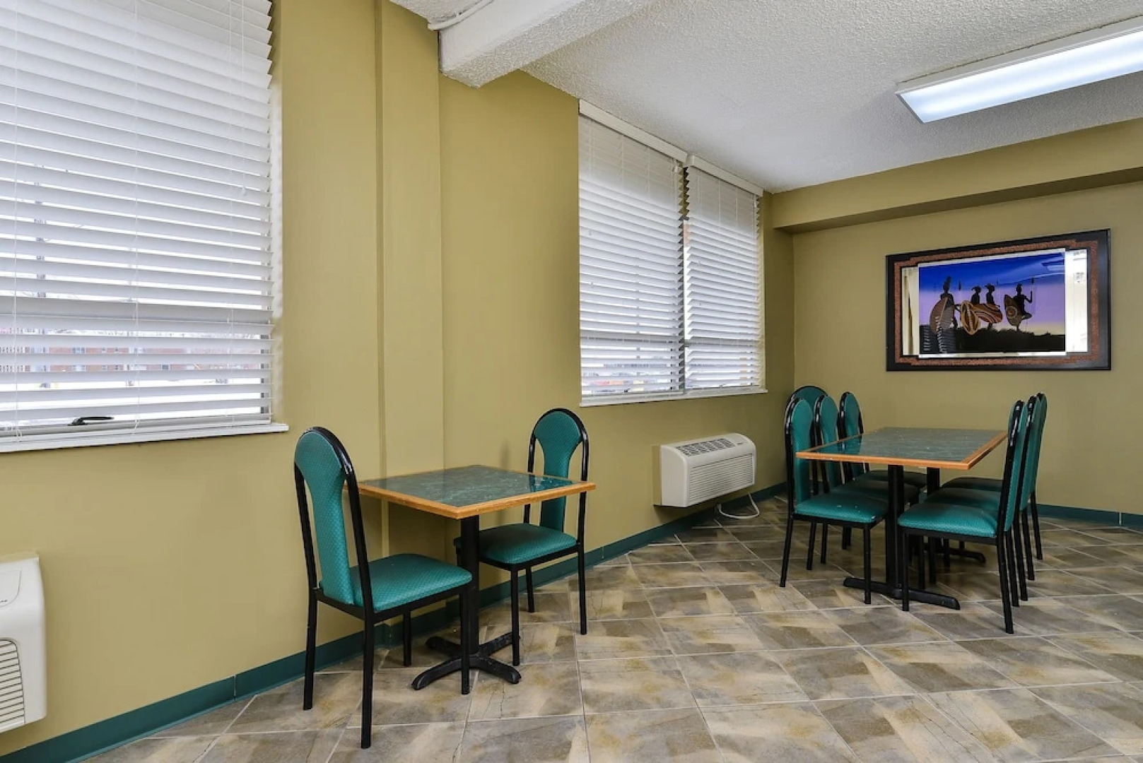 Americas Best Value Inn Cleveland Airport