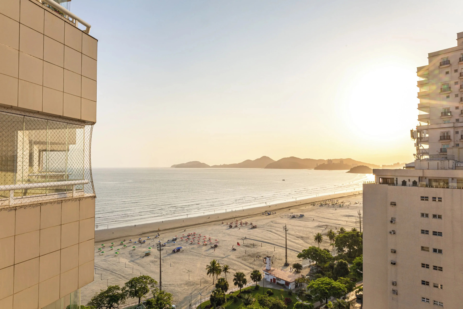 ARK Houses - Flat Beira-Mar com Piscina