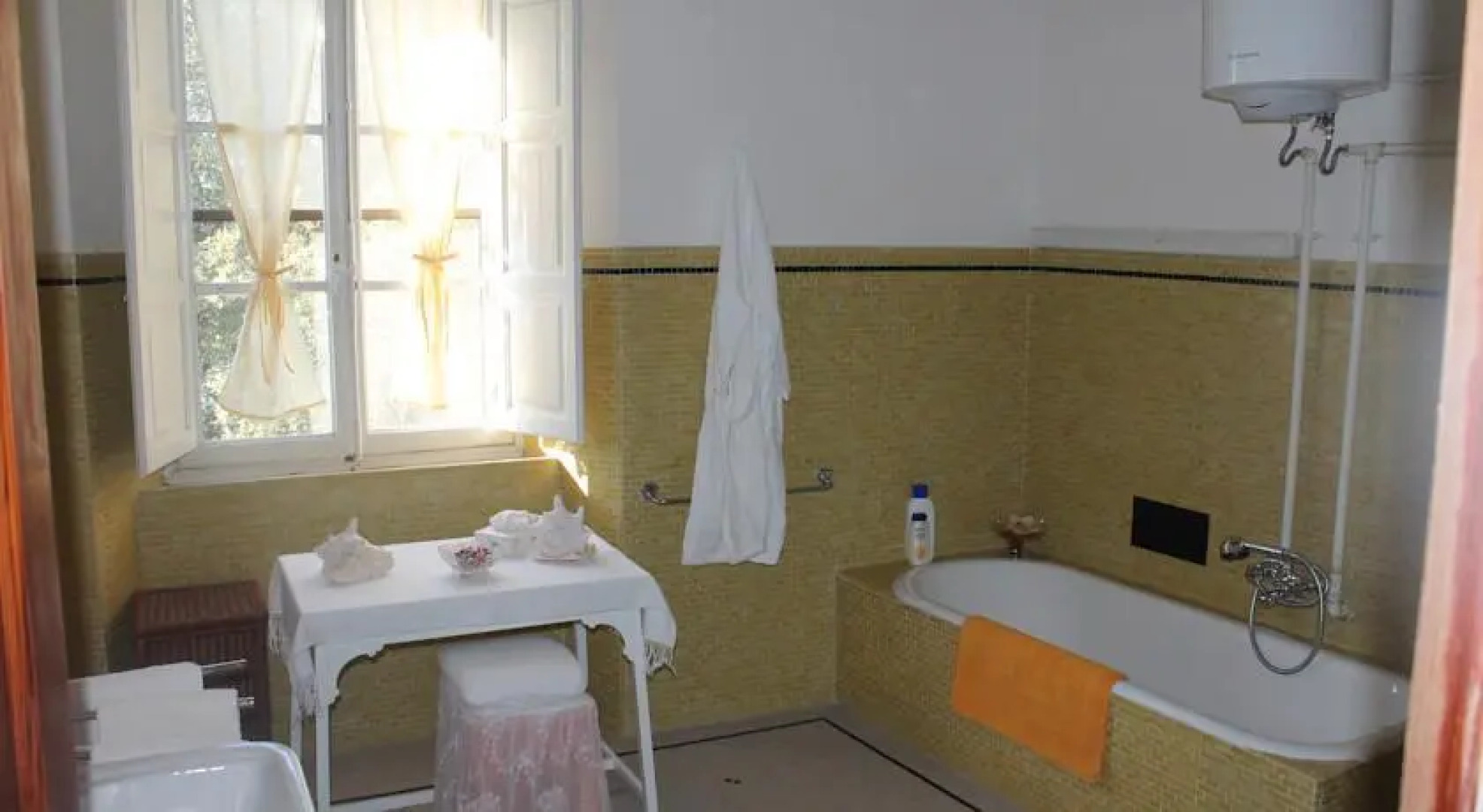 Castello Di Camporsevoli