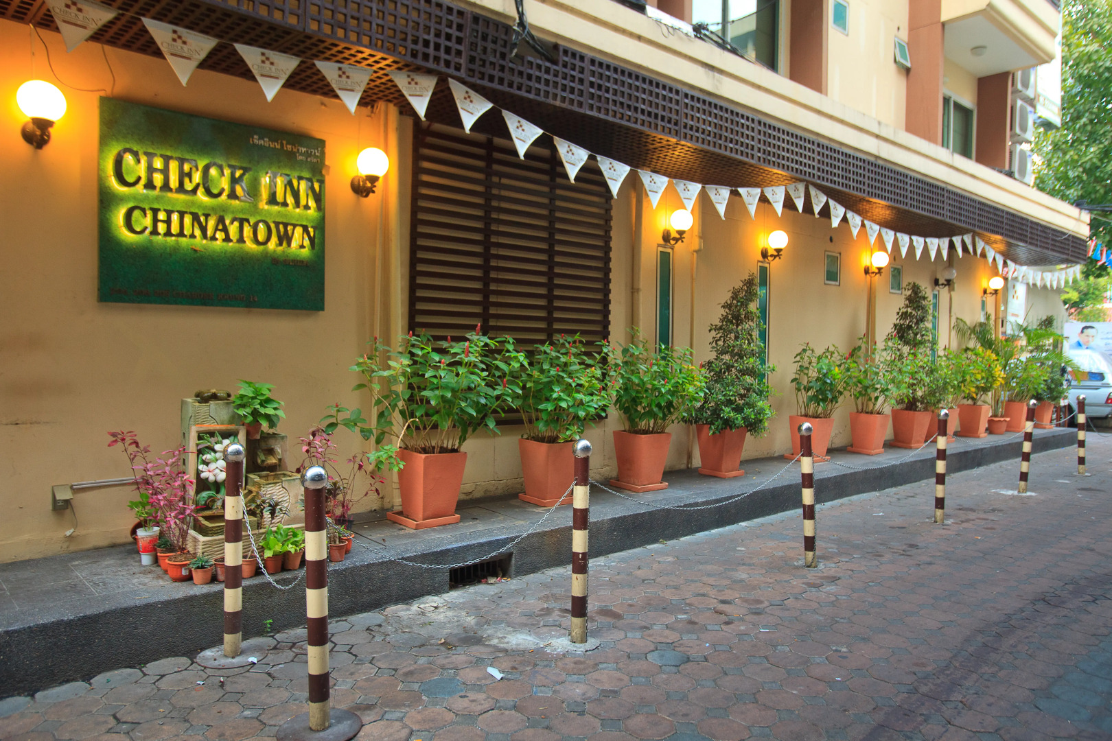 Arawana Express Chinatown