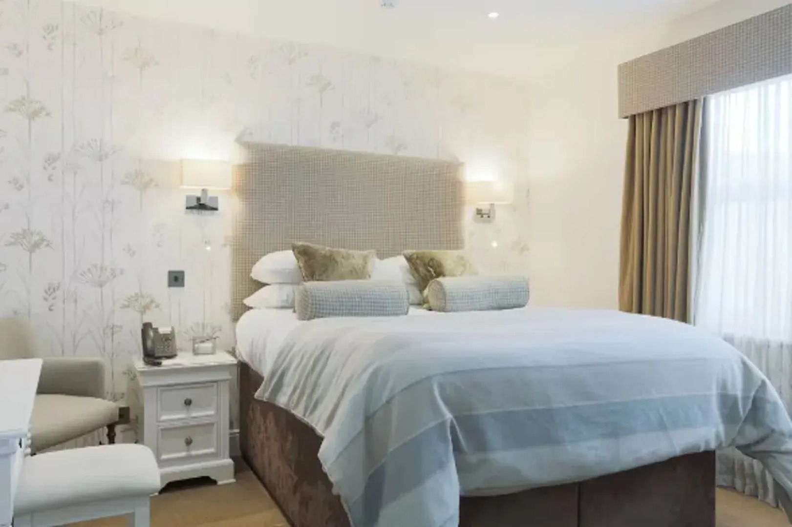 The Lovat, Loch Ness