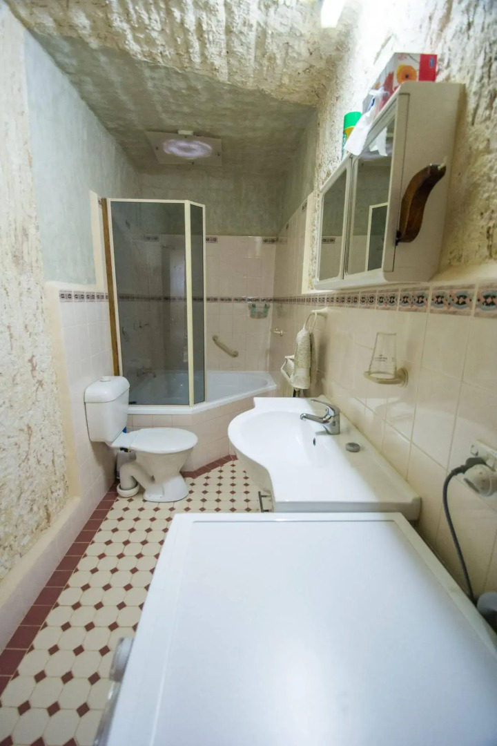 Down to Erth Bed and Breakfast