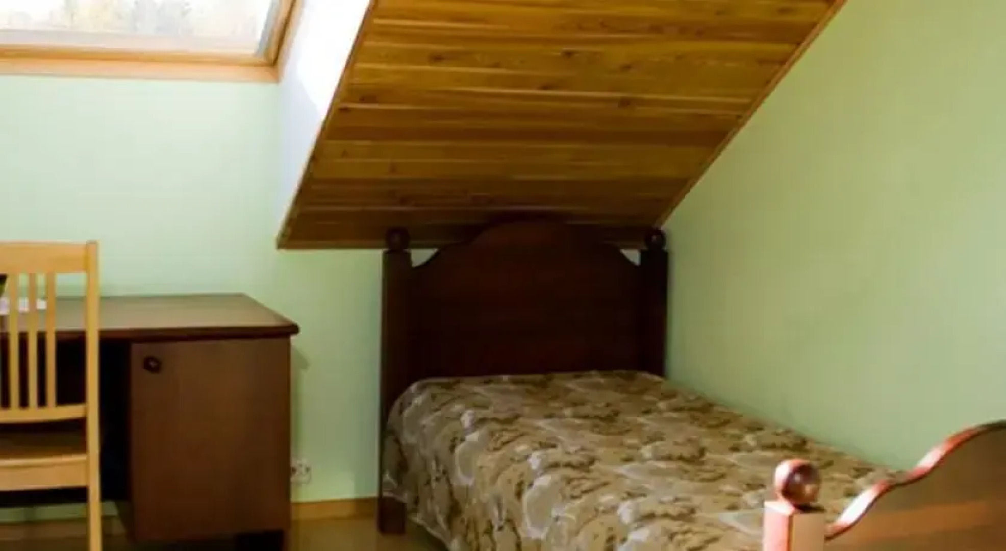 Lehise Holiday House