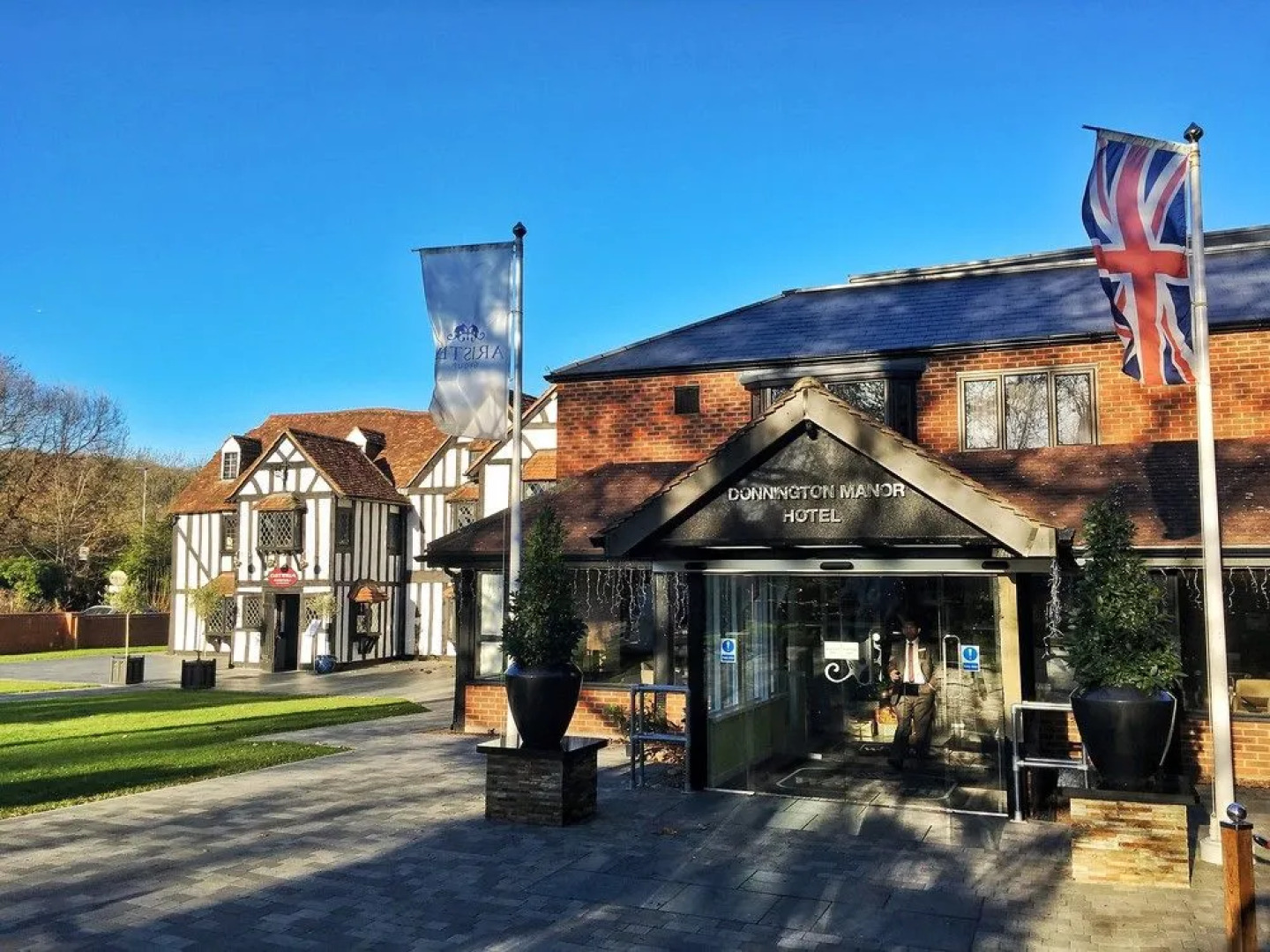 BEST WESTERN PLUS Donnington Manor Hotel