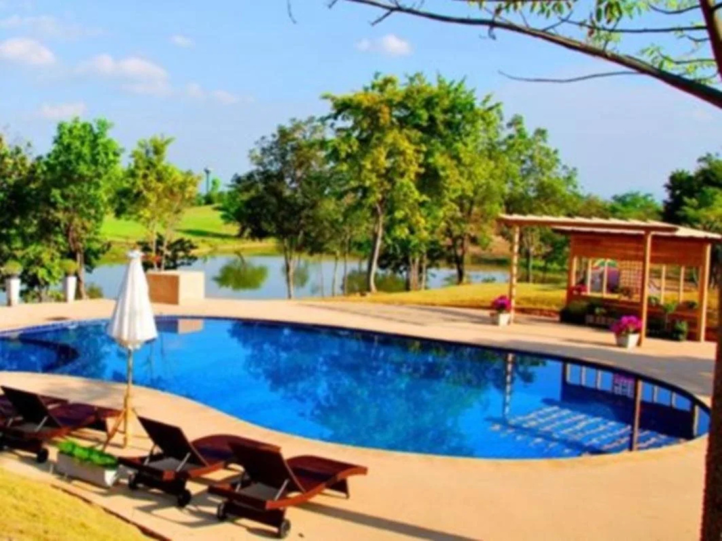 Chiangmai Inthanon Golf and Natural Resort