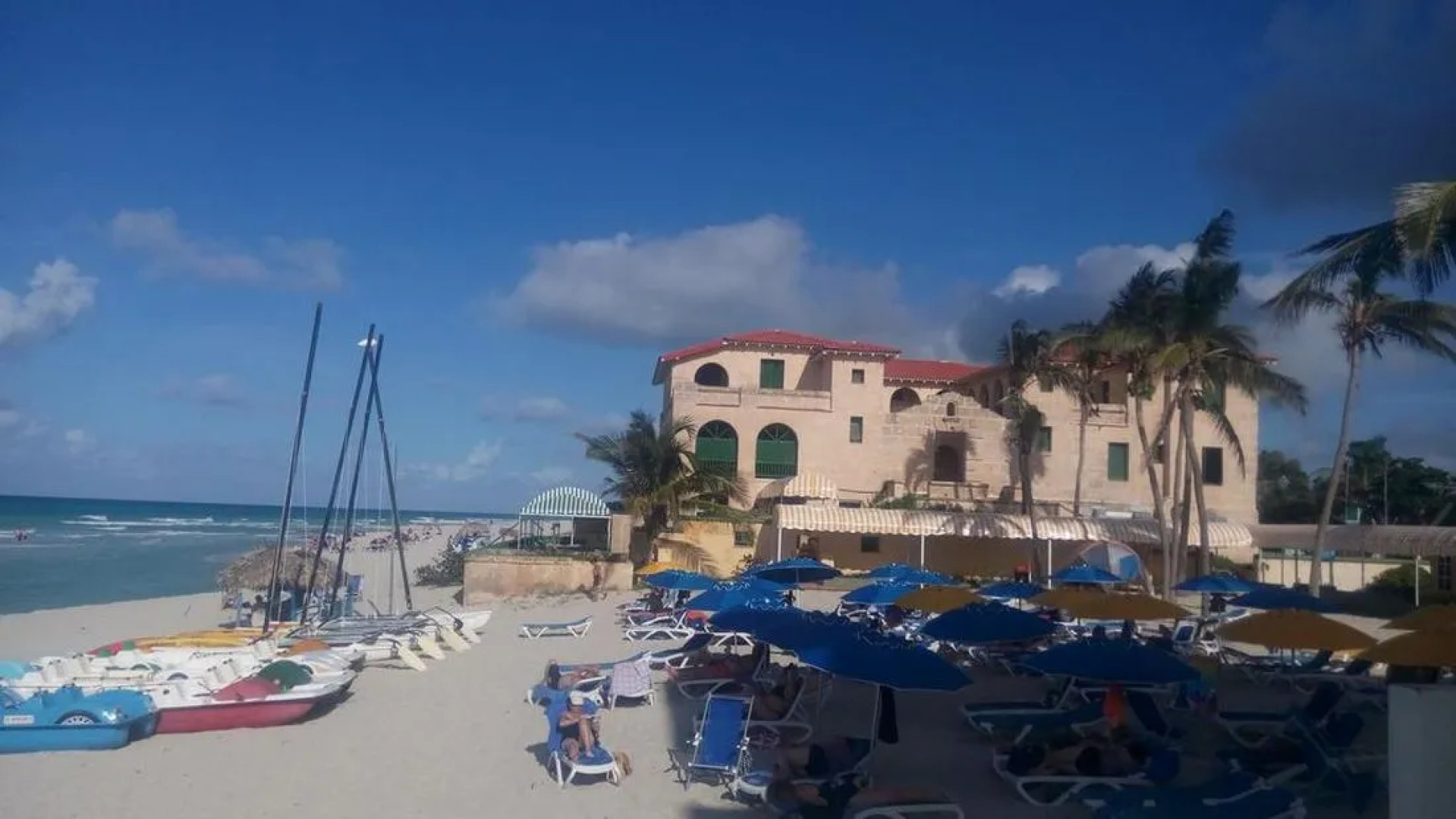 Islazul Los Delfines