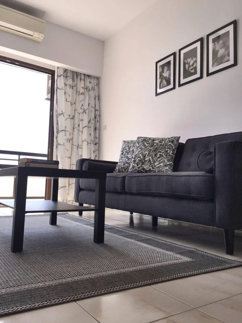 Pigeon Beach Hotel Apartments