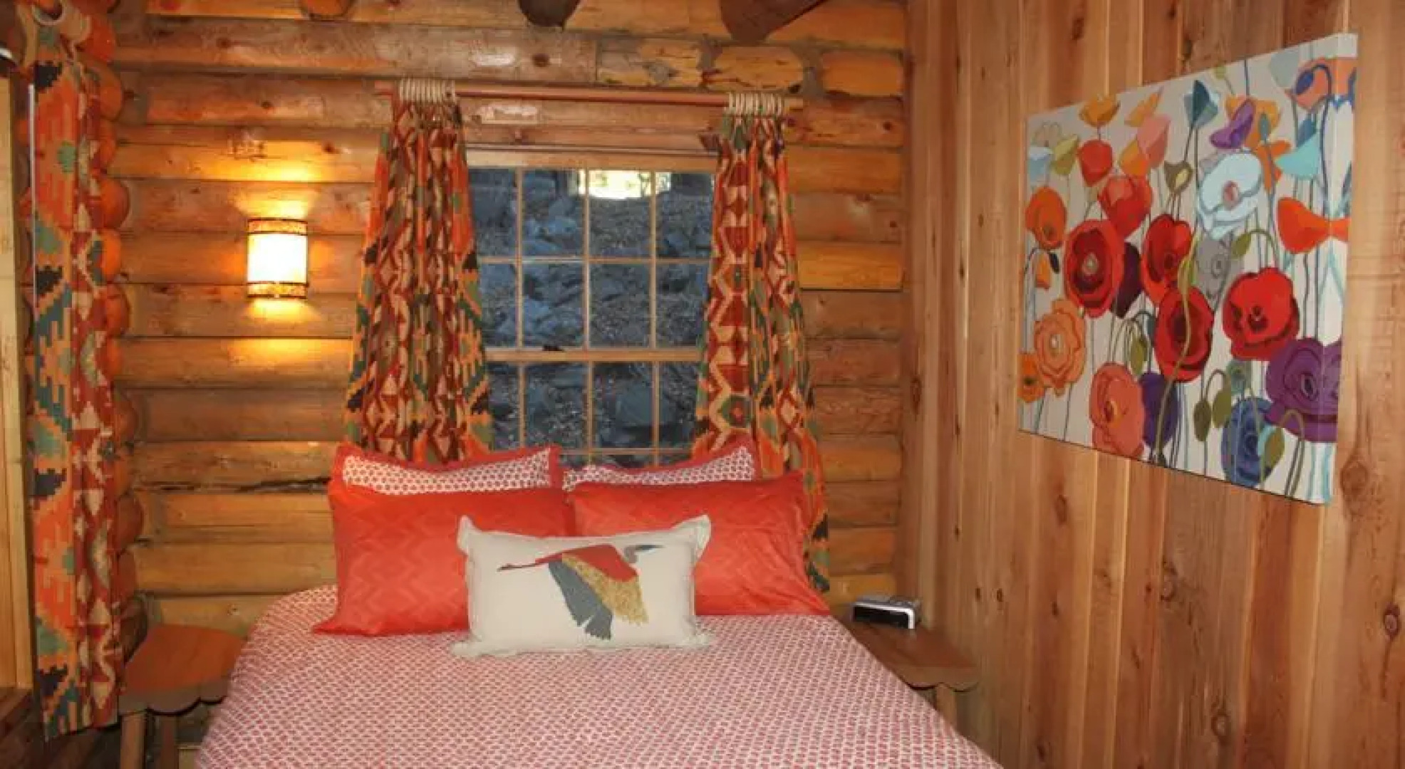 Log Cabin in the Woods with WiFi!
