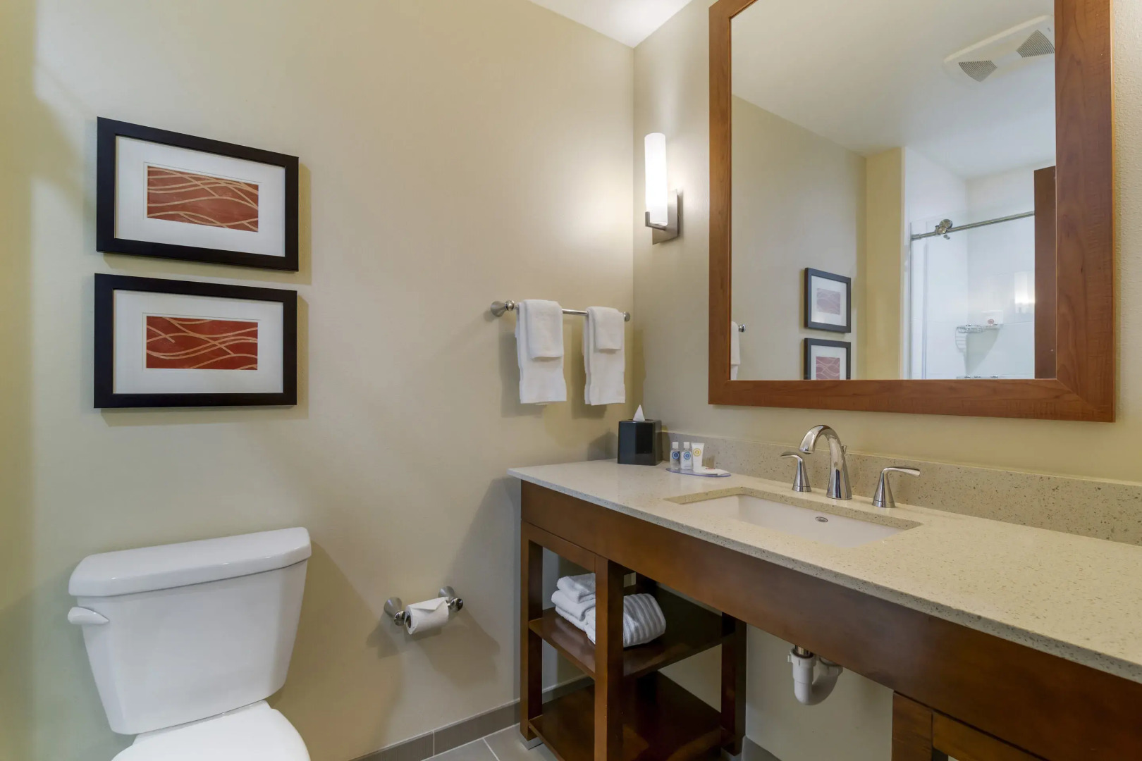 Quality Inn & Suites Minot North