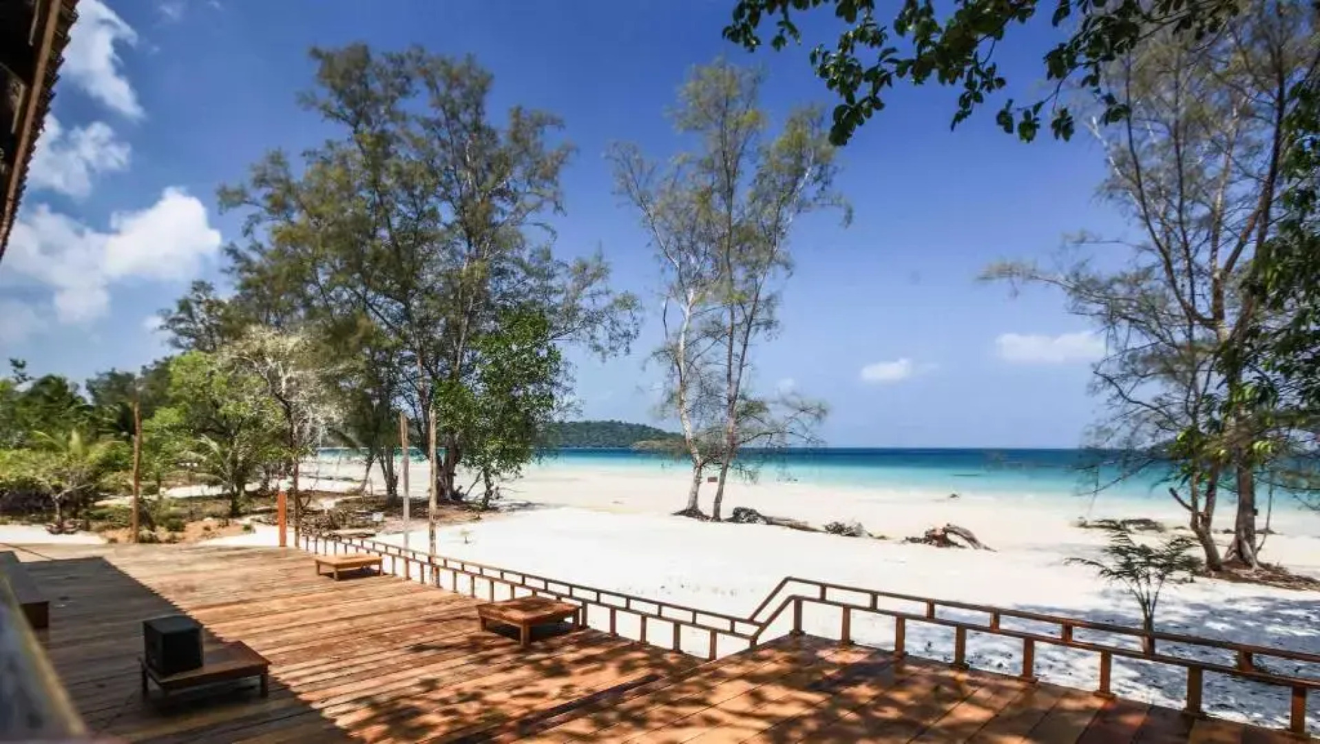 Nest Beach Club - Hostel