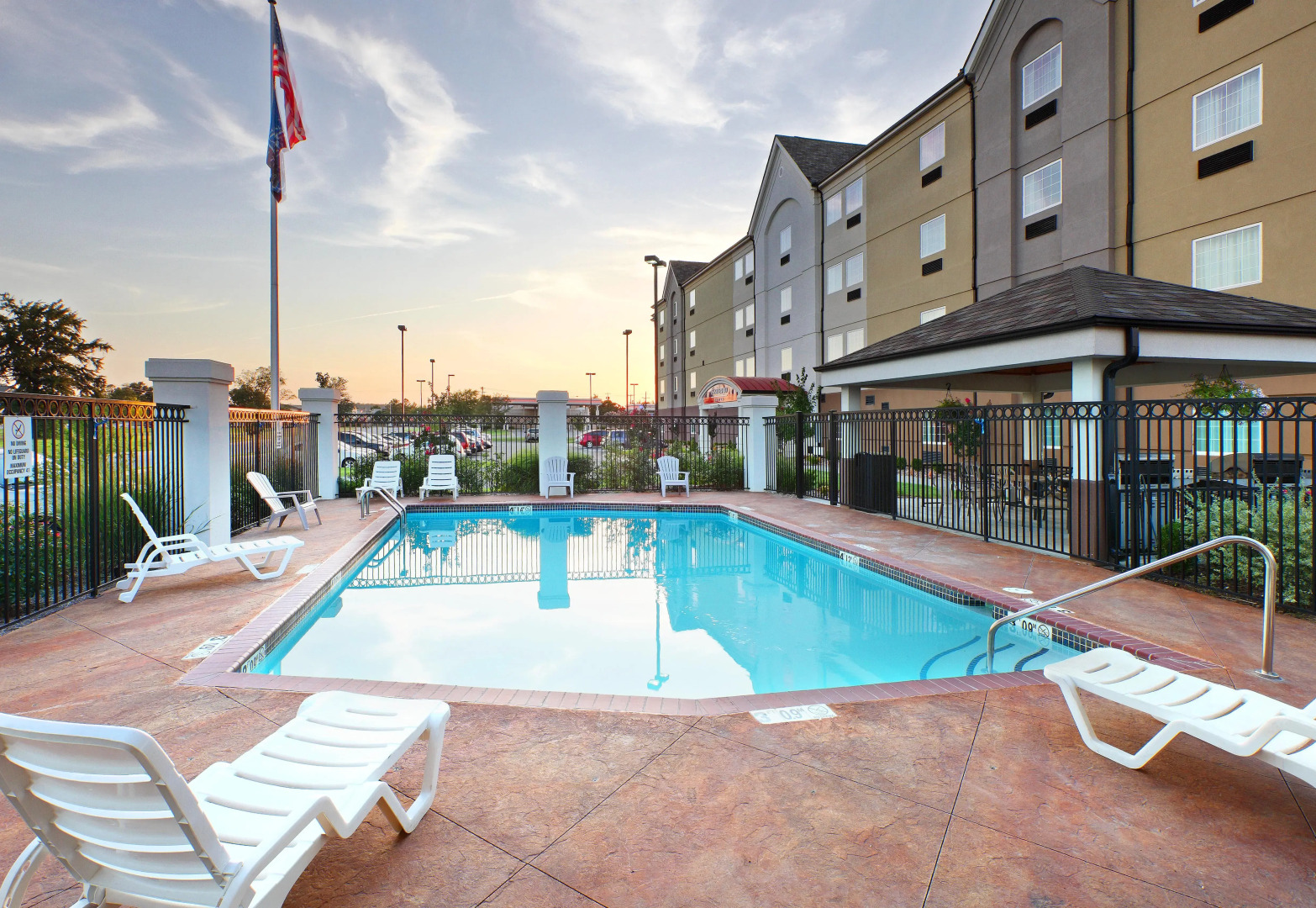 Suburban Studios Fort Smith