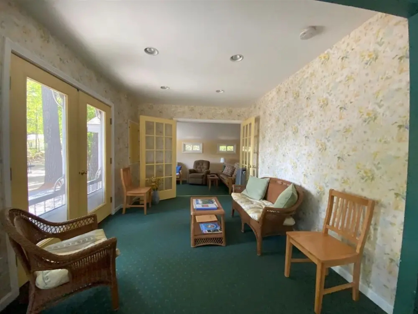 Sunrise Pines Limit 6 2 Bedroom Cottage by RedAwning