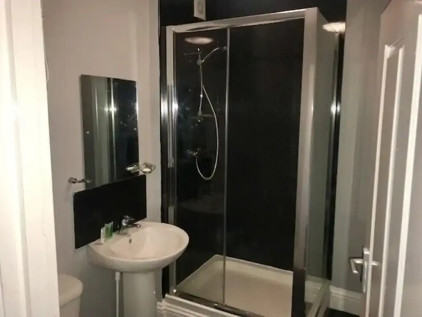 The White Lion Hotel