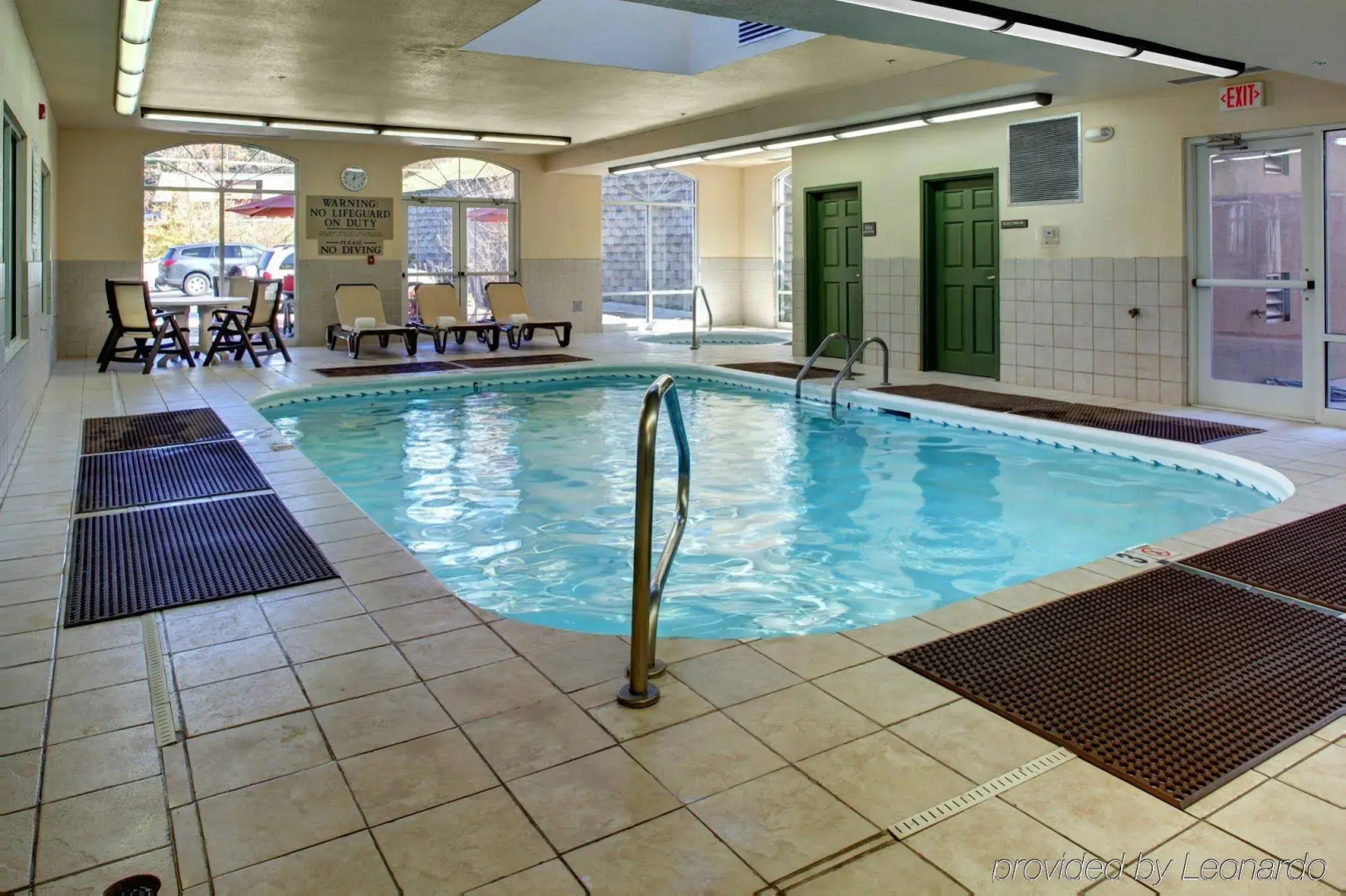 Country Inn & Suites by Radisson Asheville Downtown Tunnel Road