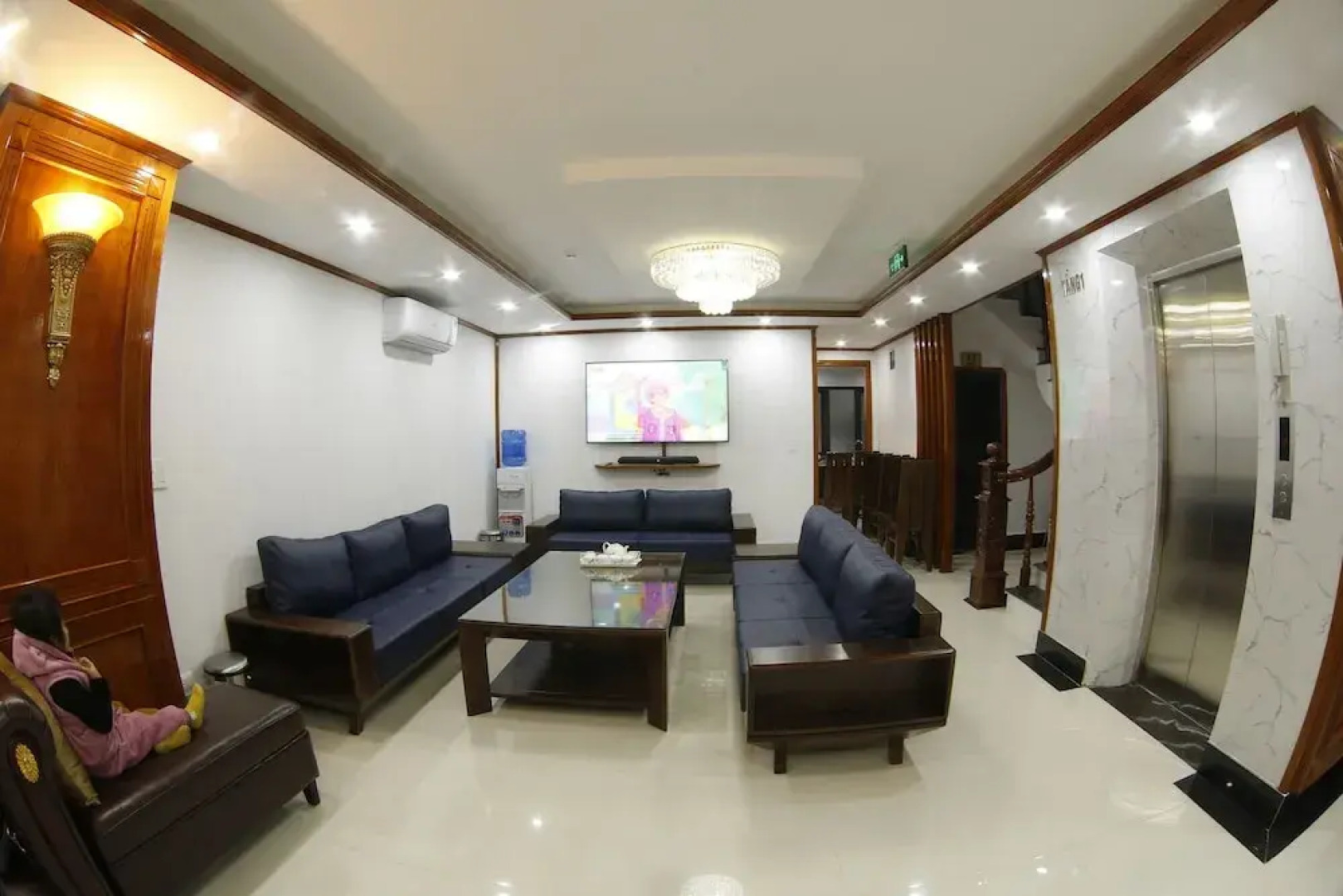 Bao Ngoc Diamond Hotel