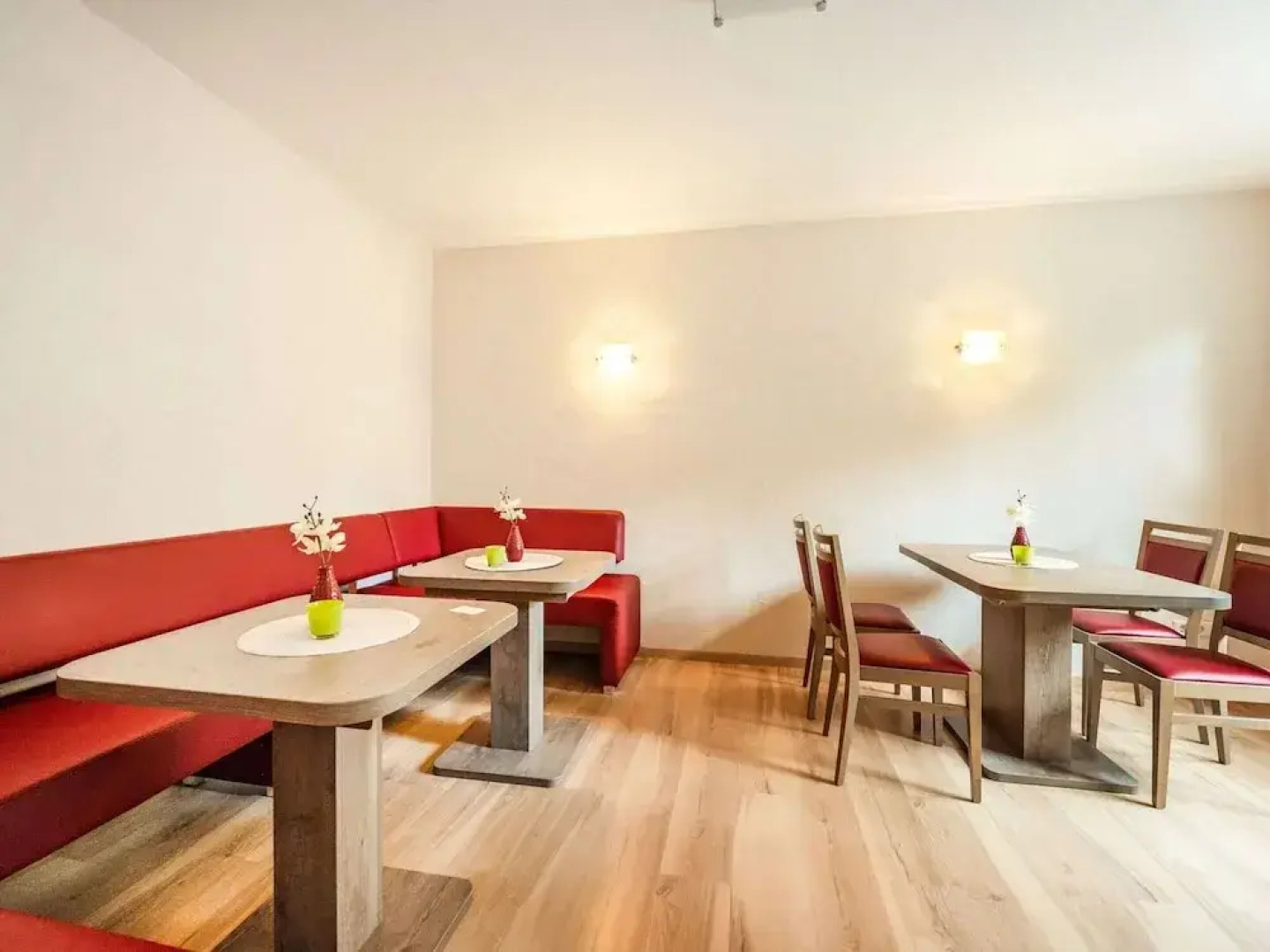 Alluring Holiday Home in Ernst With Balcony