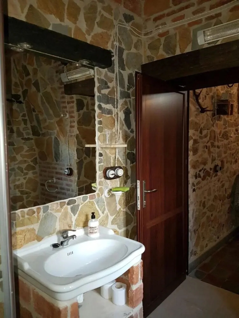 House With 2 Bedrooms in El Pedroso, With Enclosed Garden and Wifi