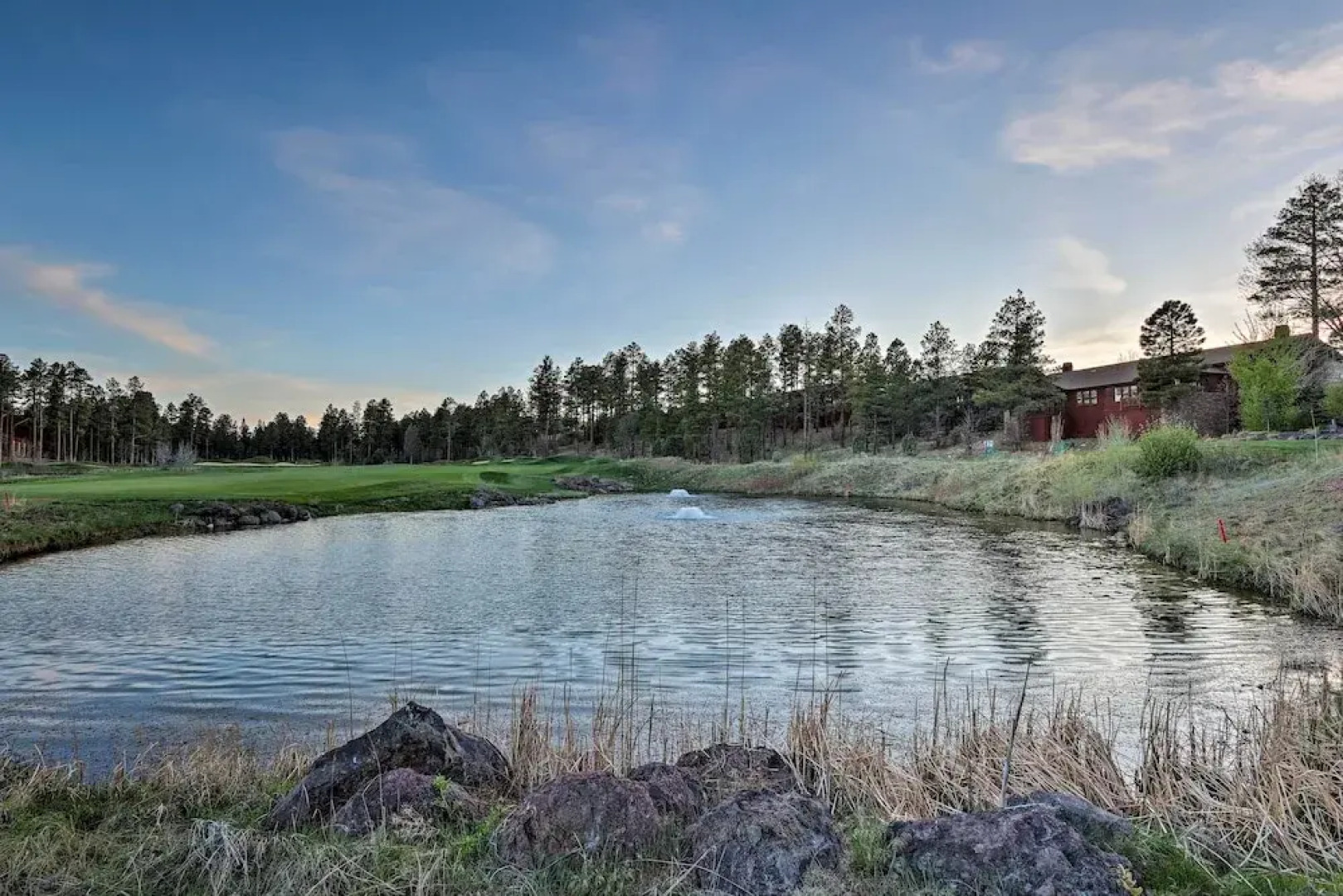 Cozy Show Low Cabin w/ Golfing & Paved Hiking!