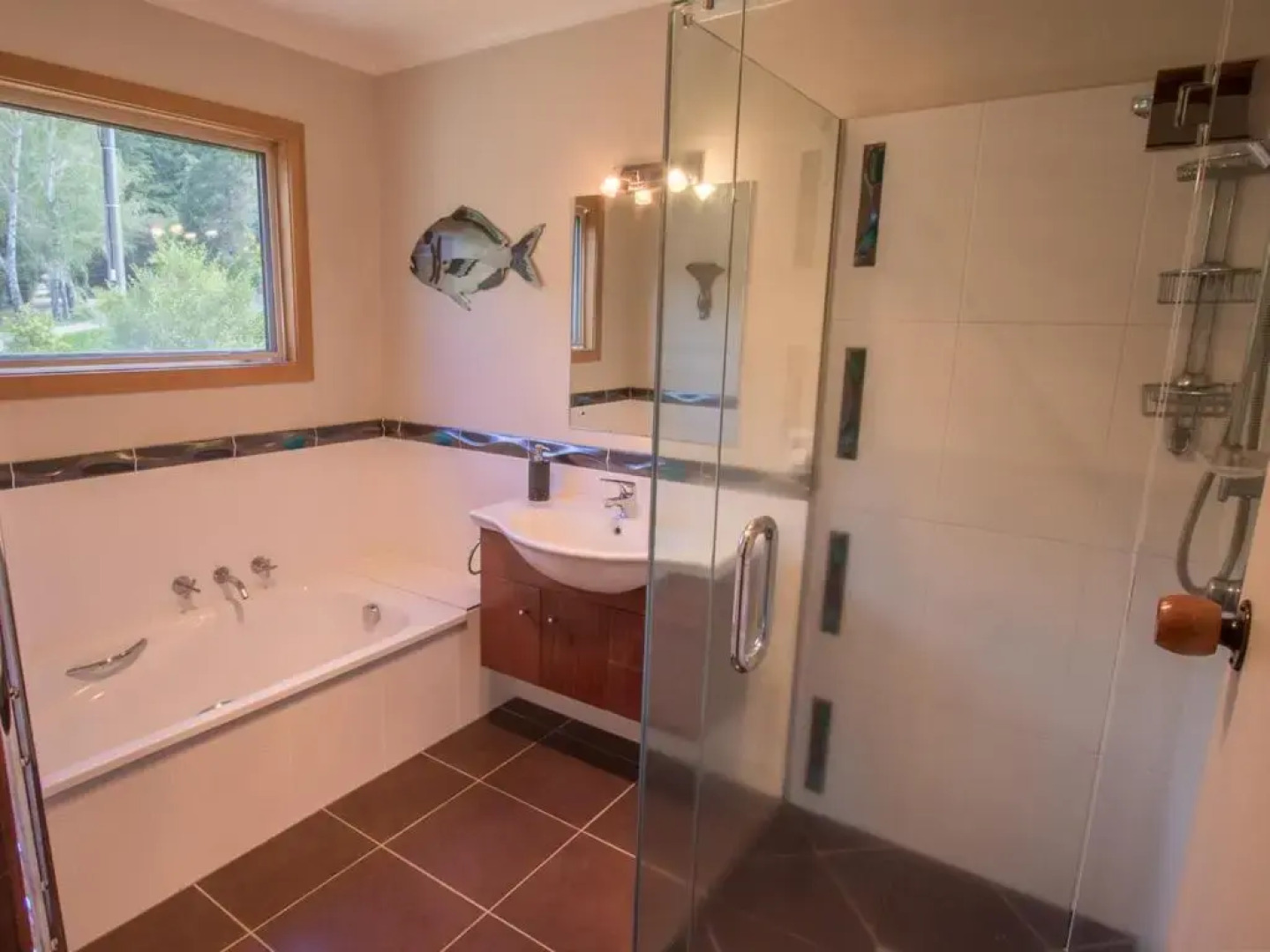 Tasman Hideaway - Marahau Holiday Home