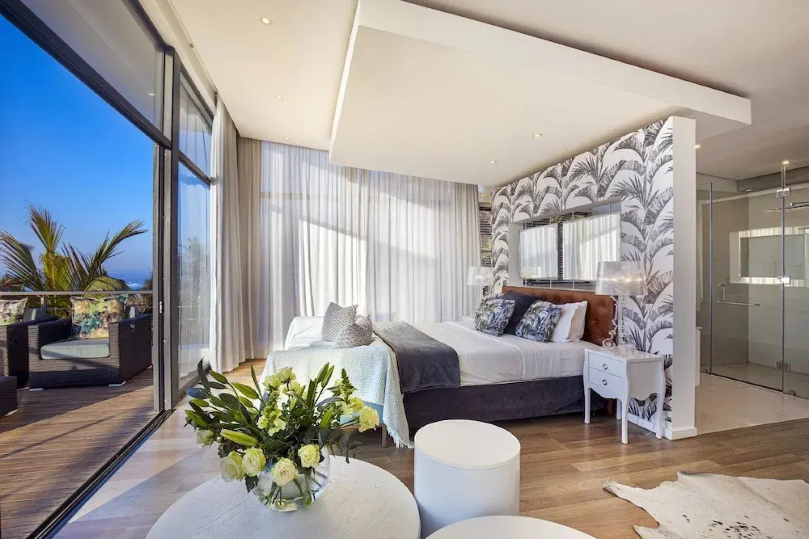 Dolphin Coast YOLO Spaces – Beach House Villa