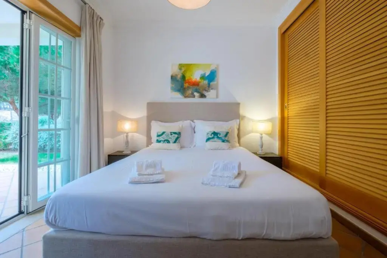 D. Sebastião Townhouse