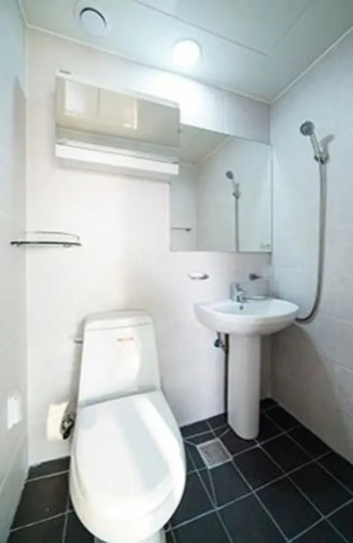 Nonsan Lake and Sunset Pension