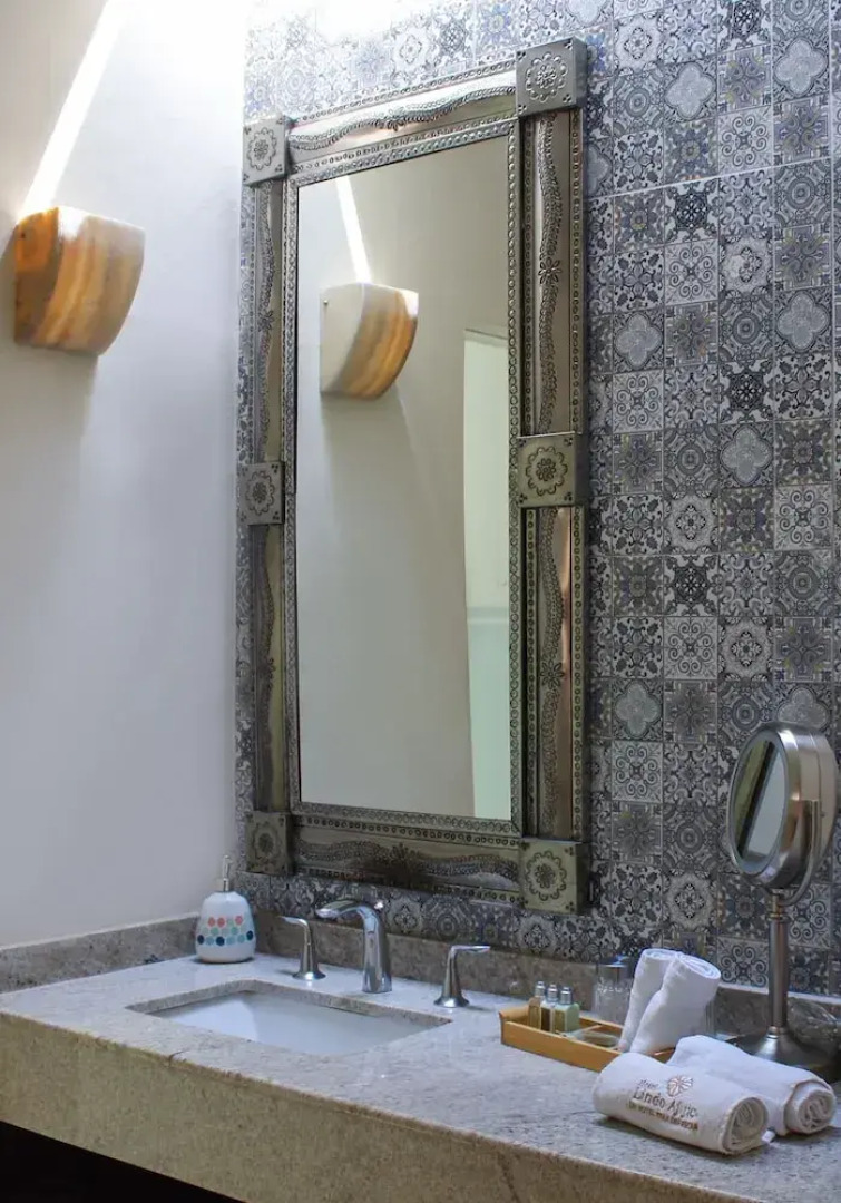 Hotel Lindo Ajijic B&B