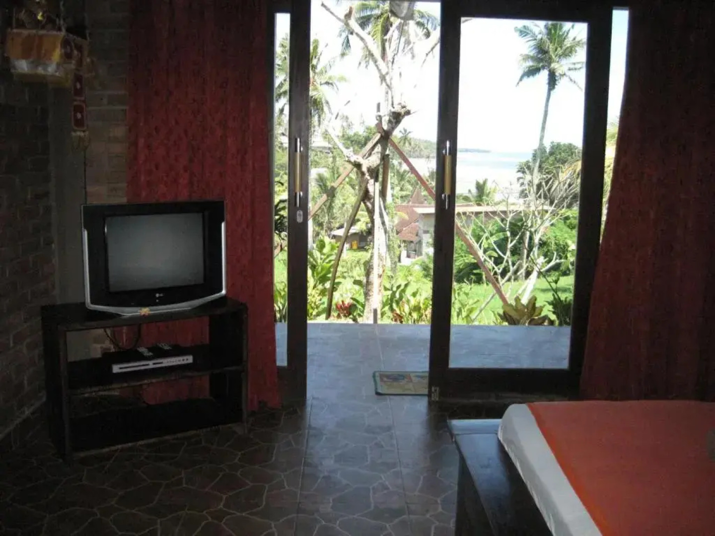 Gubug Balian Beach Bungalow