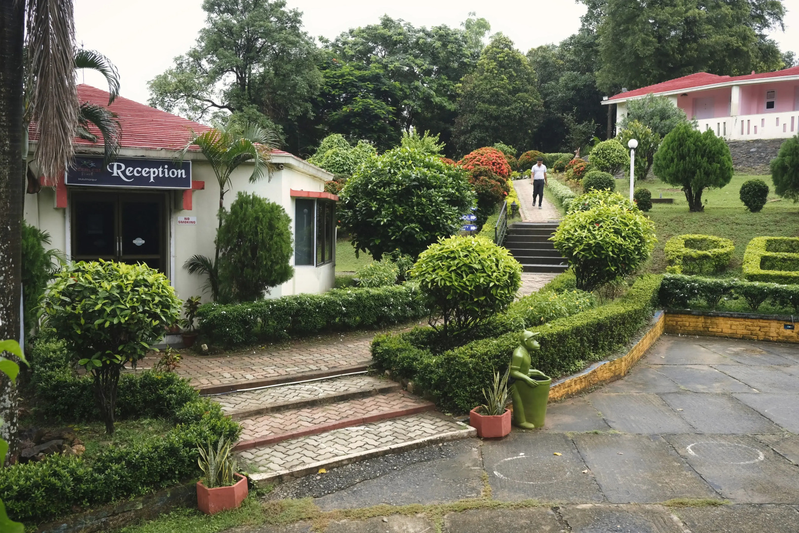 Peerless Resort Mukutmanipur