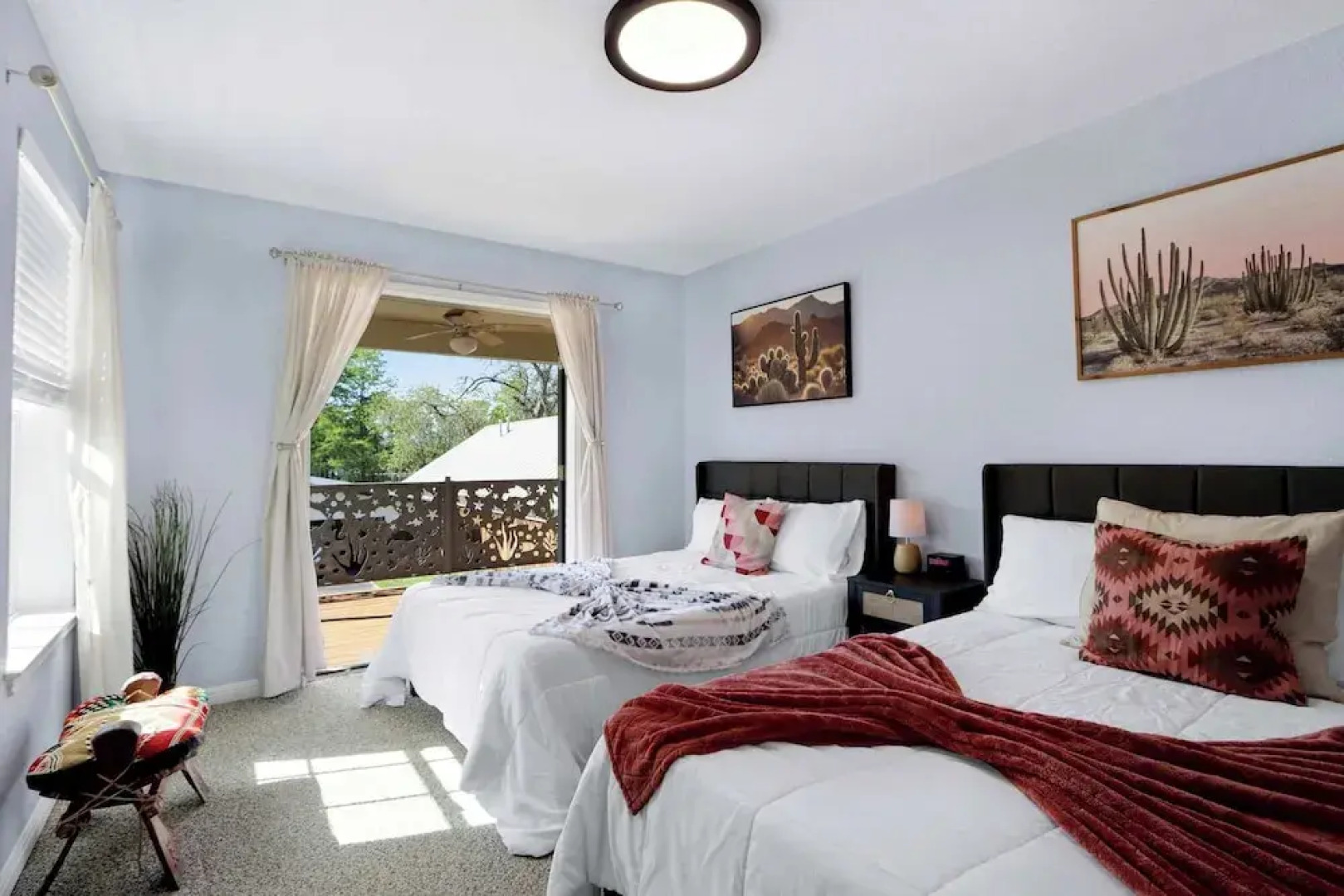 Spacious Retreat & Game Room Sleeps 12