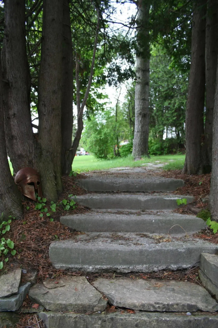 Burleys Gardens and Suite