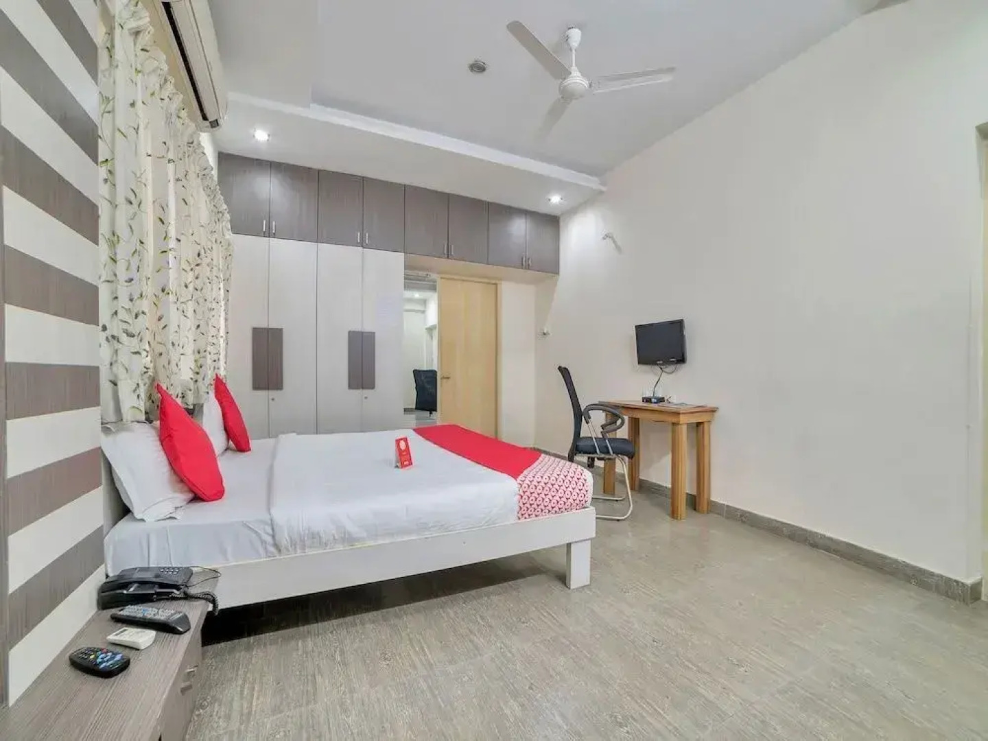 Lotus Apartment Hotel by OYO