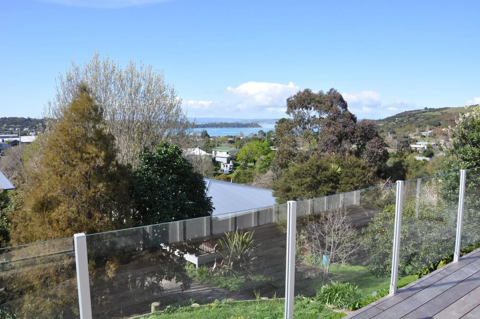 Tiri Cottage - Seaviews in Oneroa