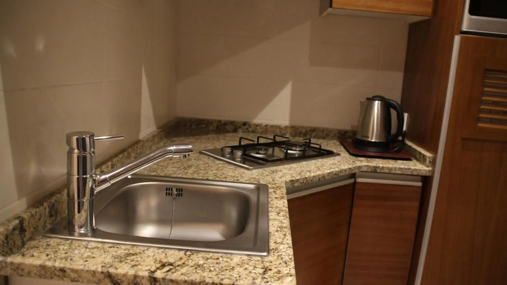 Big Ben Hotel Suites