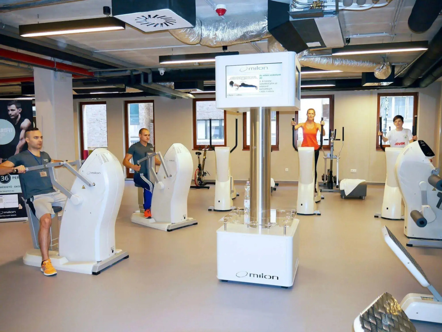 Trendy Deluxe Apartments