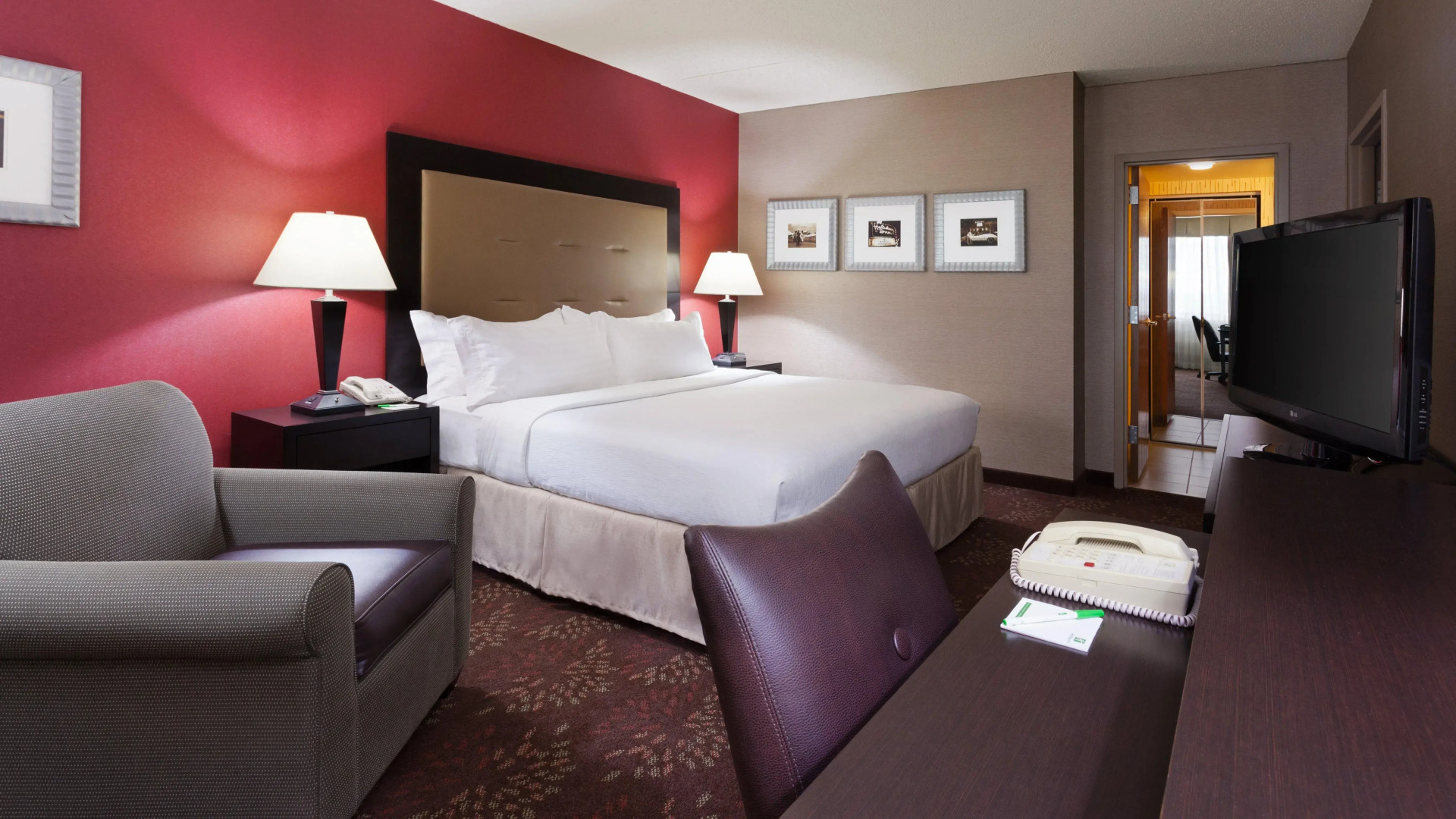 Holiday Inn Cincinnati Airport by IHG