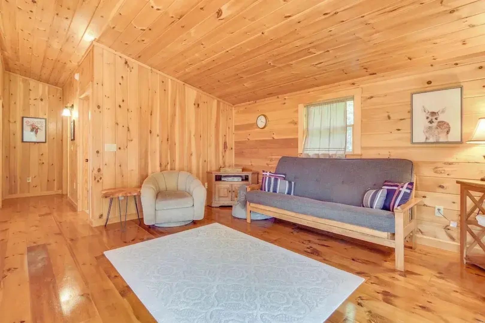 Scenic Franconia Cabin ~ 6 Mi to Cannon Mountain!