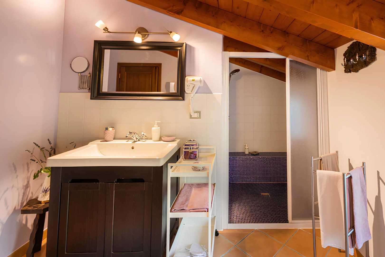 Il Laghello Wood House