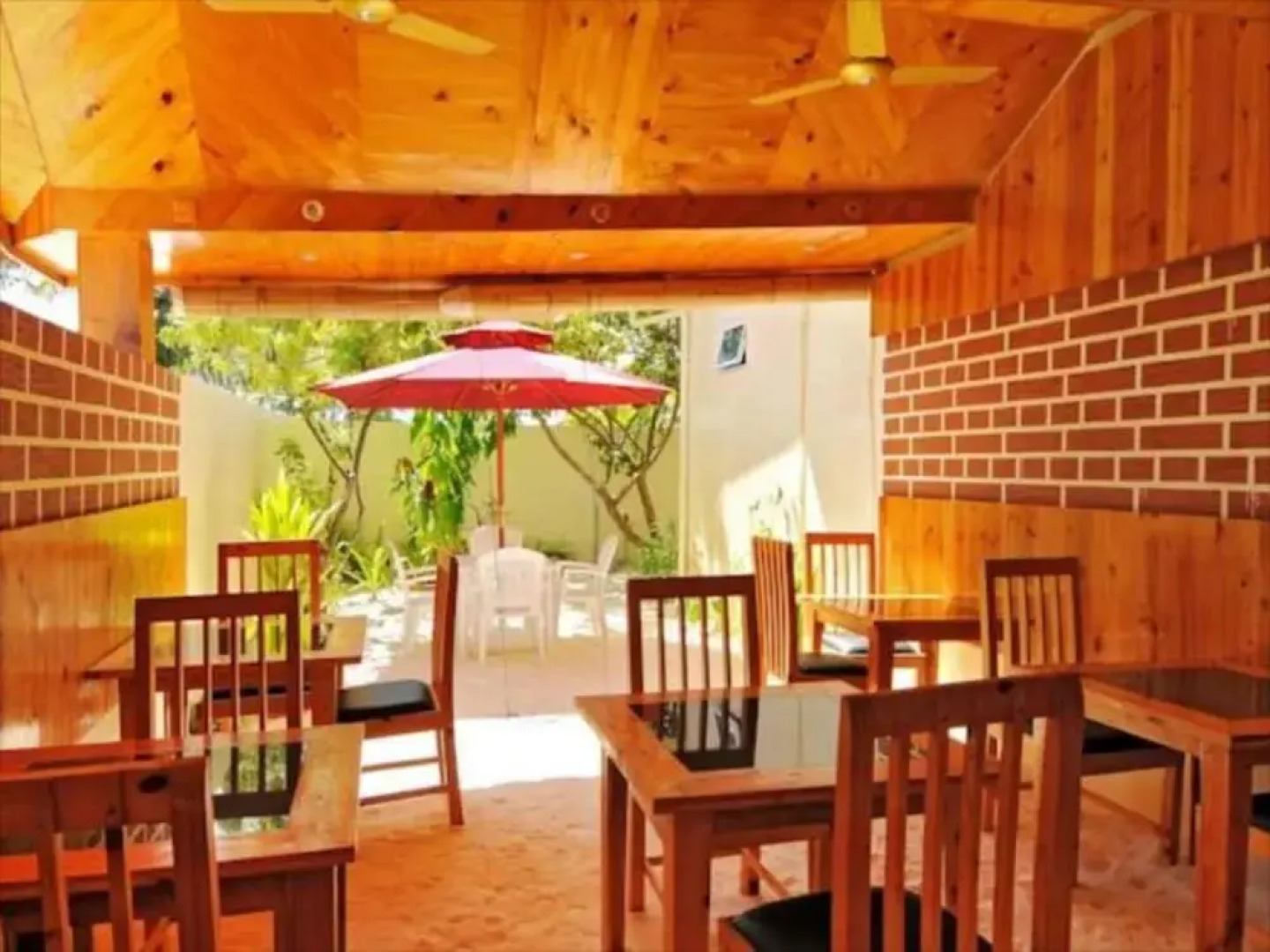 Arena Lodge Maldives