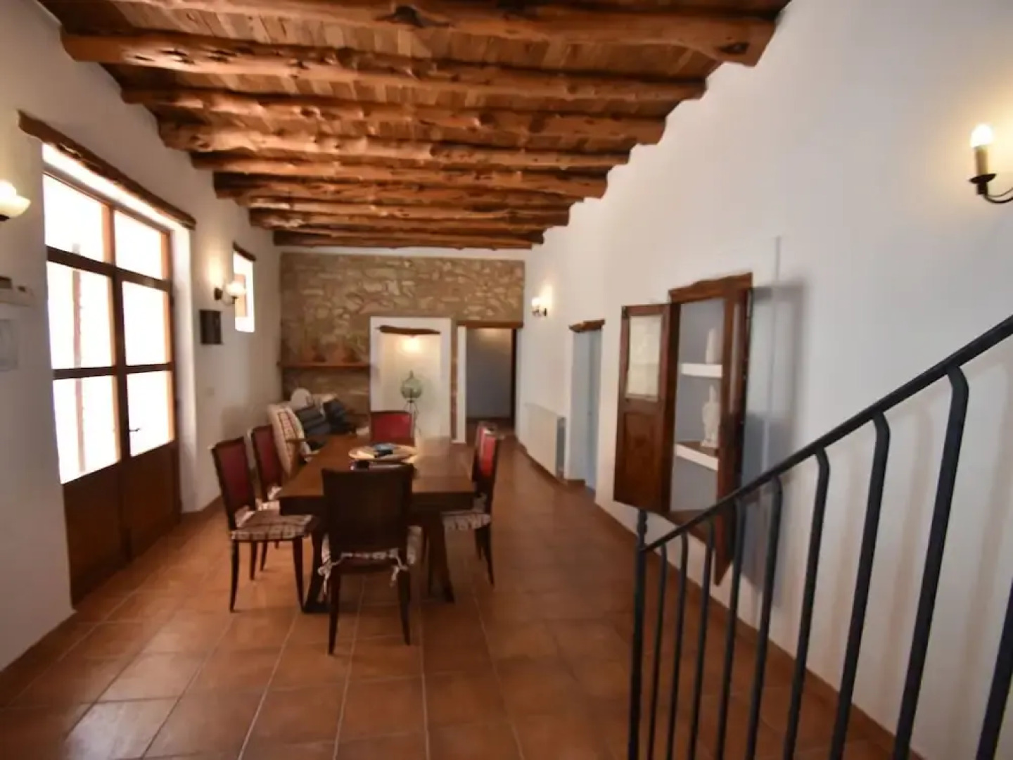 Charming Holiday House Within Walking Distance of Cala Llonga Beach and Village