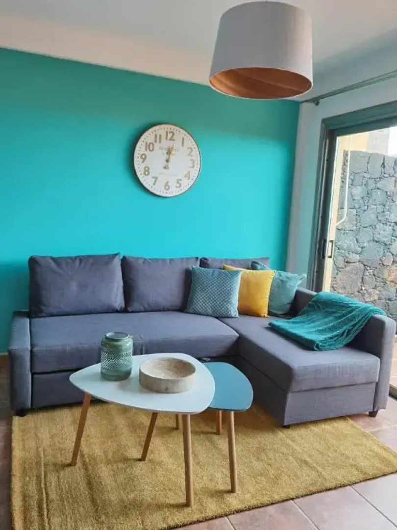 Nautilus I: Casa con terraza y vistas al mar