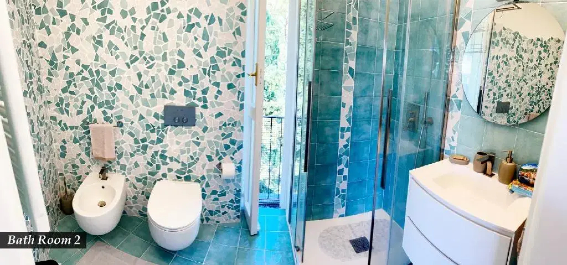 NAUTILUS VISTA MARE MOZZAFIATO a 180 GRADI- POSTO AUTO PRIVATO - 2 CAMERE MATRIMONIALI più 1 DIVANO LETTO SINGOLO-SKY,NETFLIX